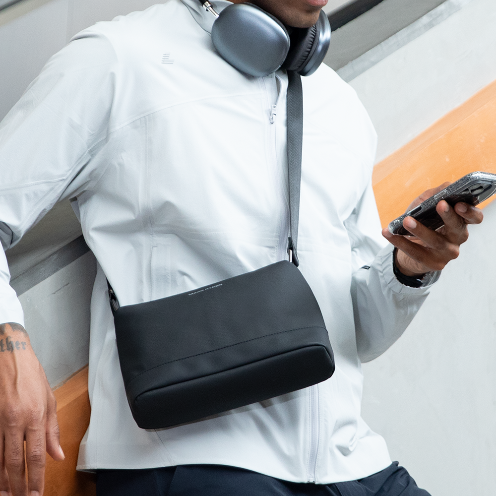 Easypose: Bolso bandolera ligero e impermeable de 0,25 kg, ideal para uso diario 