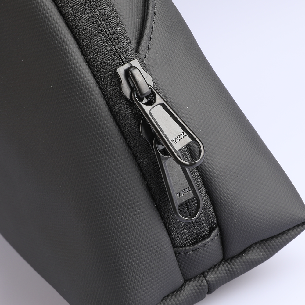 MarkRyden Switchstorage II waterproof storage bag with YKK zipper detail