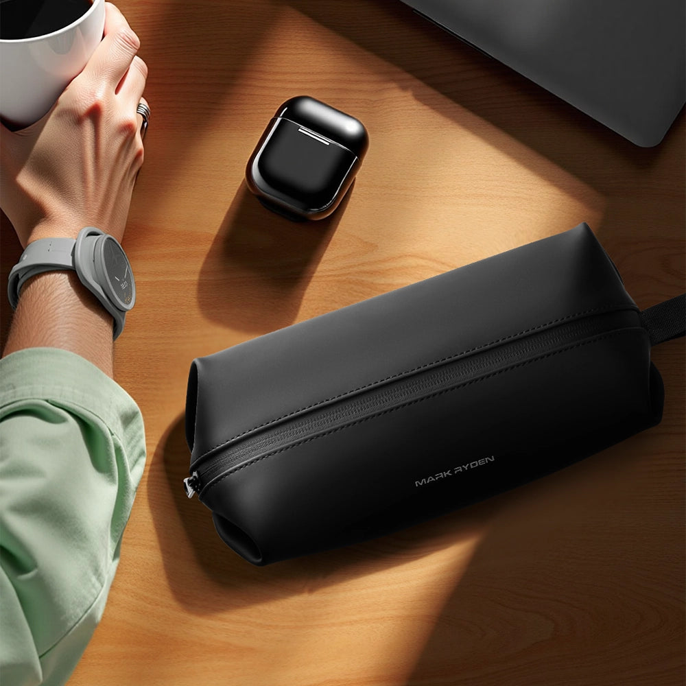 Switchstorage VI: Lightweight PU Toiletry Bag