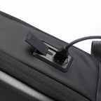 Mini Arc Ratio US : première campagne Kickstarter de MarkRyden - Sac bandoulière rigide et étanche 