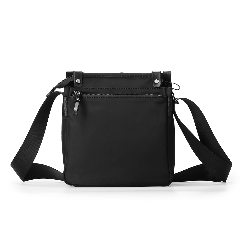 Urban Defender : Sac bandoulière de voyage en cuir imperméable Light Series 