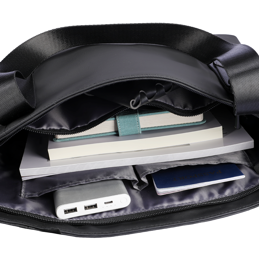 TechSafe: El bolso bandolera multifuncional con un diseño sencillo 