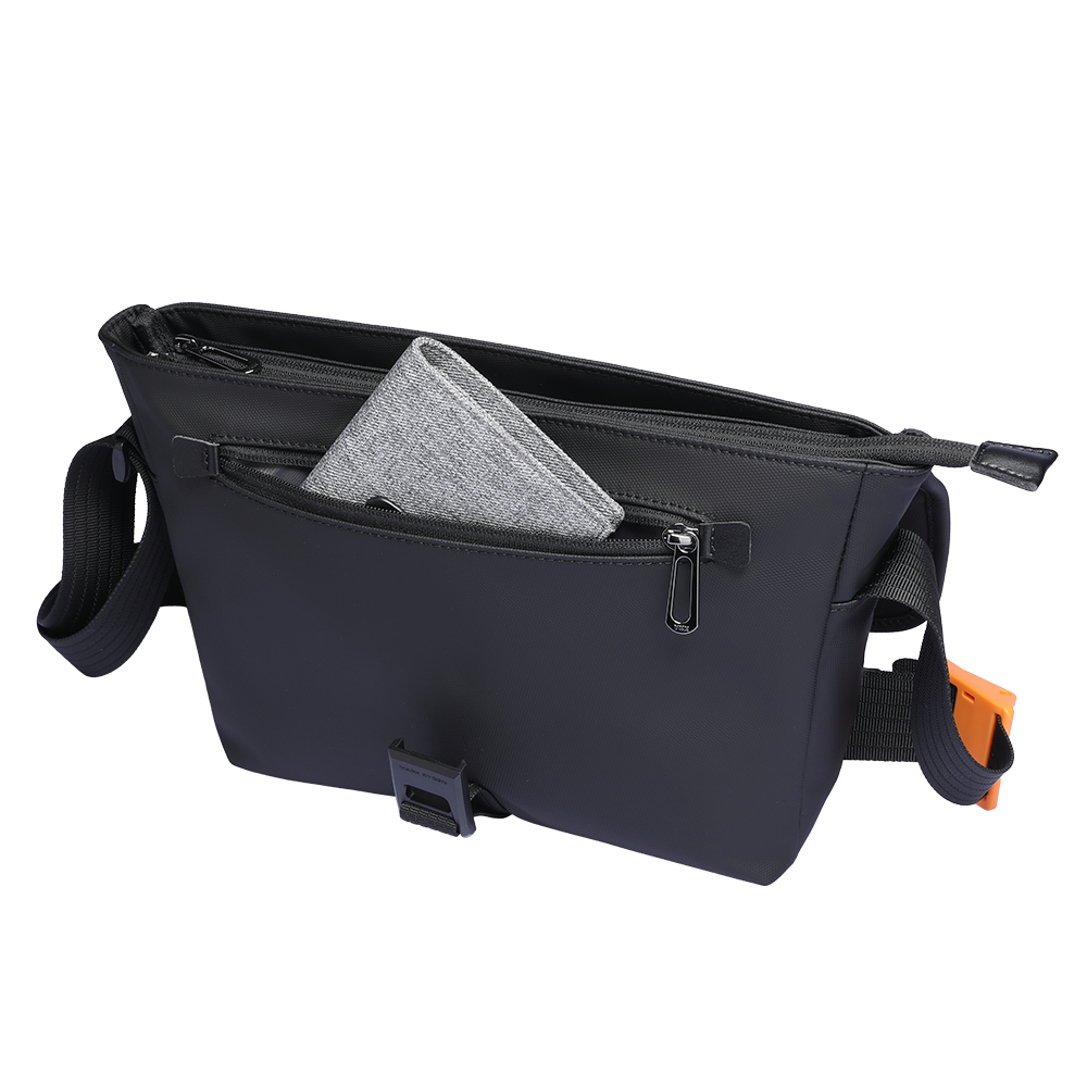 Trendy: Business Casual Travel All-in-One Crossbody Bag