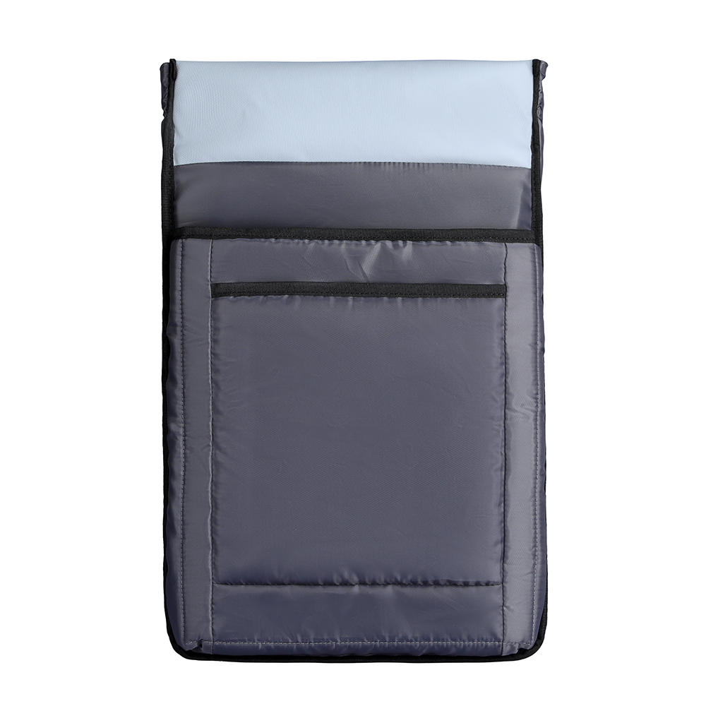 Urbanity: Elegante mochila gris con amplios compartimentos y diseño duradero. 