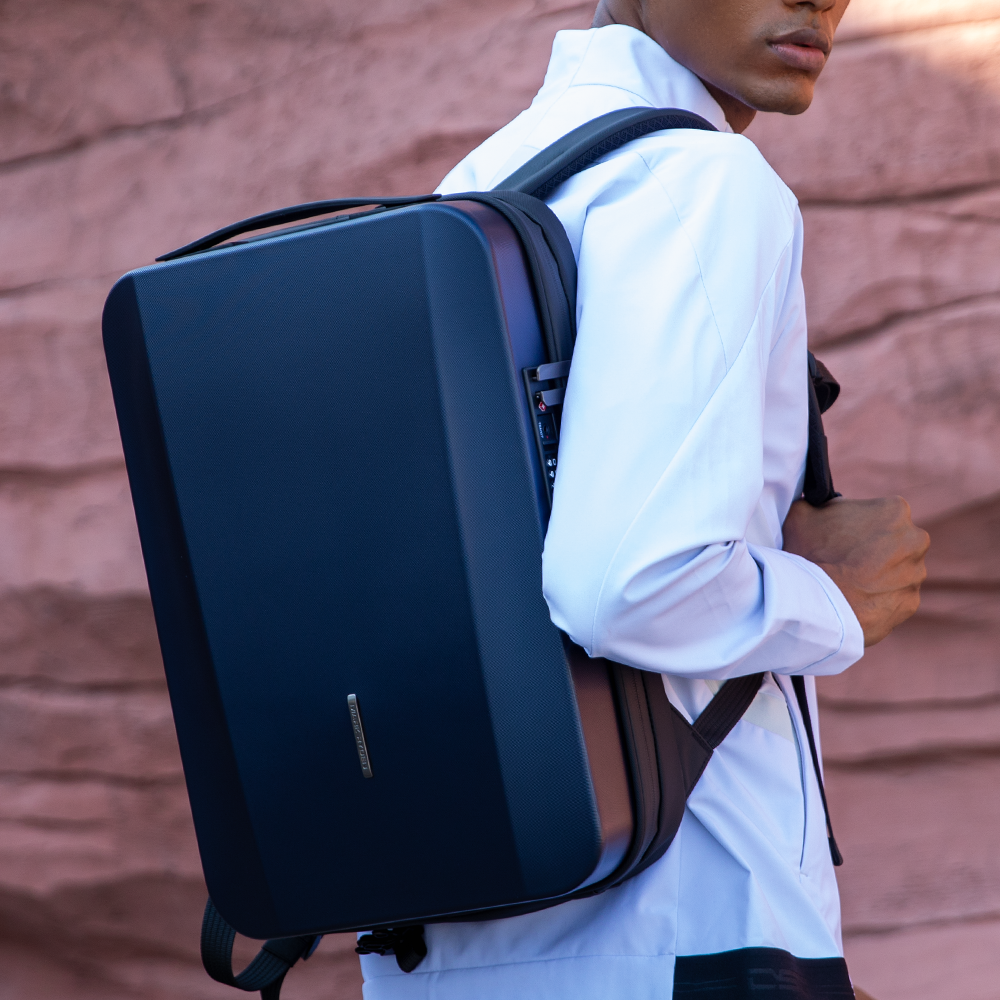 The Ratio Arc: Primera campaña Kickstarter de MarkRyden: Mochila rígida impermeable para portátil