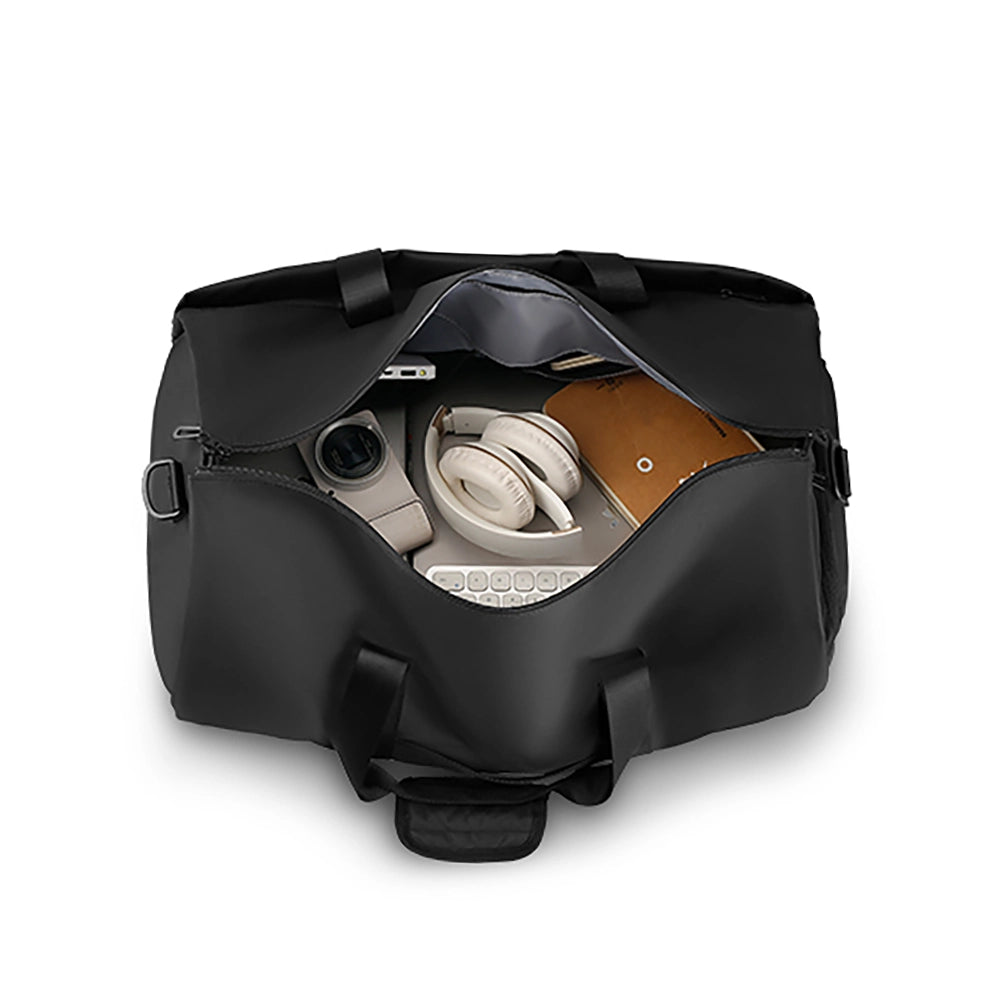 MARKRYDEN black water-resistant business travel bag with multipurpose compartments