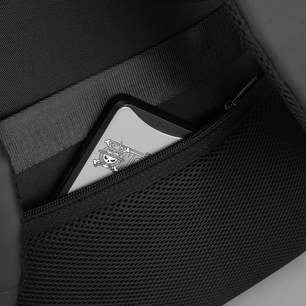 MarkRyden Compacto Pro daily backpack black mesh pocket with cartoon phone