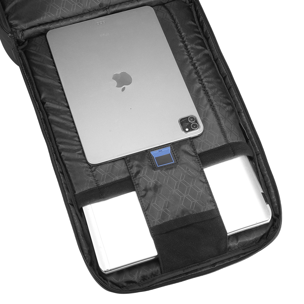 Fady: Mochila ligera para portátil de segunda generación con carga USB y antirrobo 