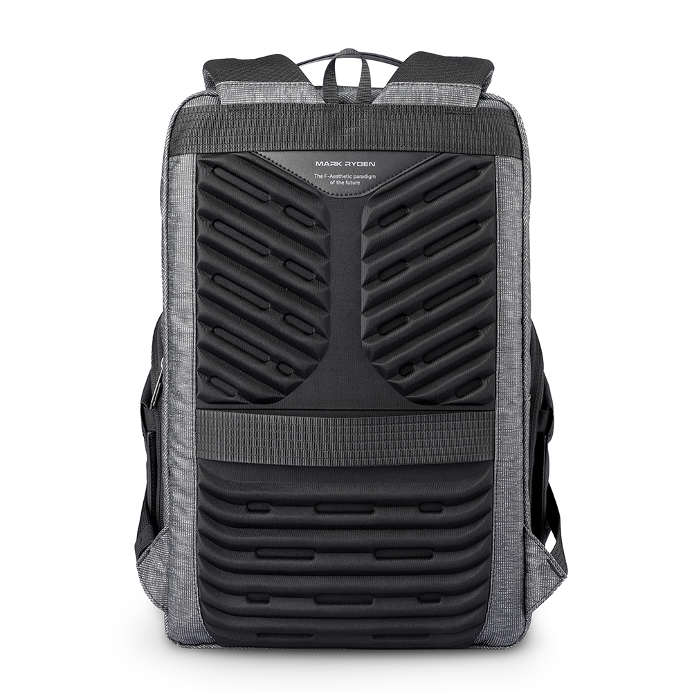 TravelEssentials: Mochila de gran capacidad para uso diario 