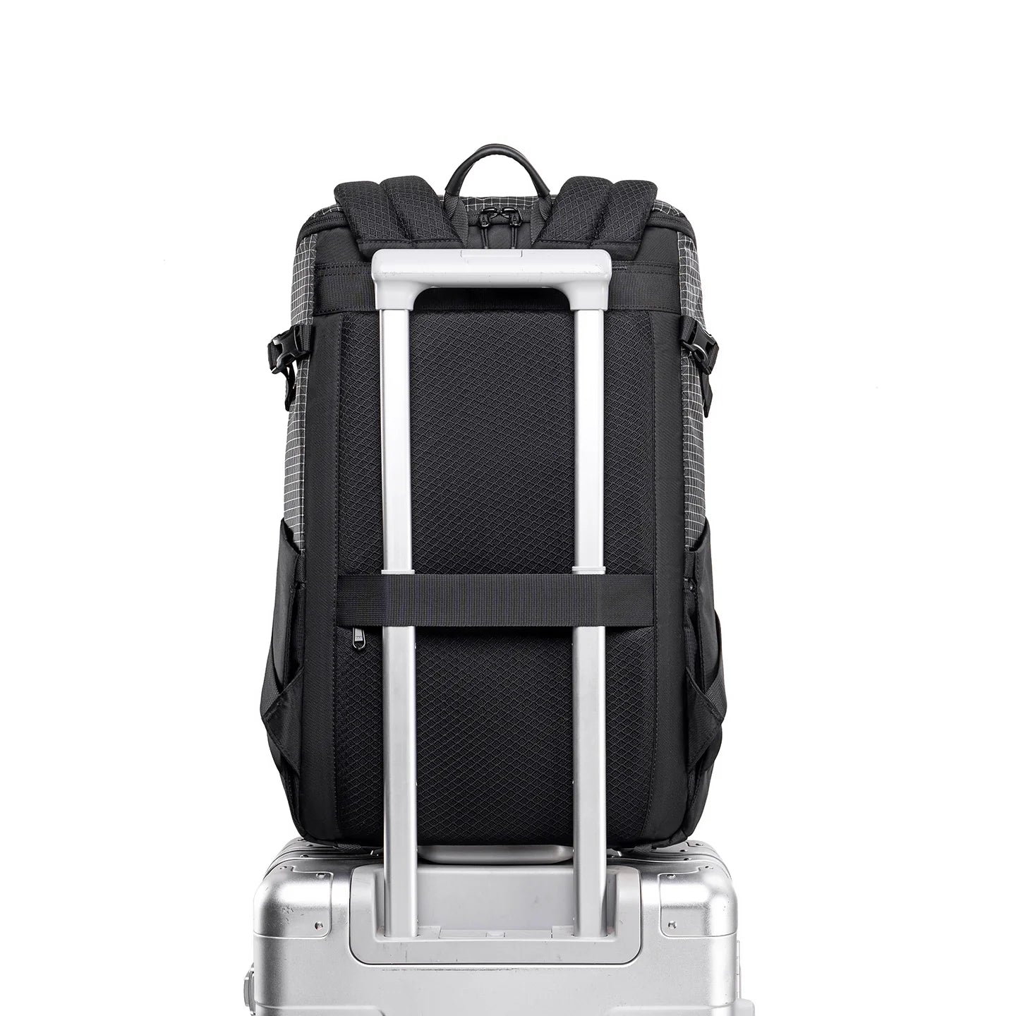 AeroPro: 17.3" Laptop Backpack with Enhanced Support for Travelers