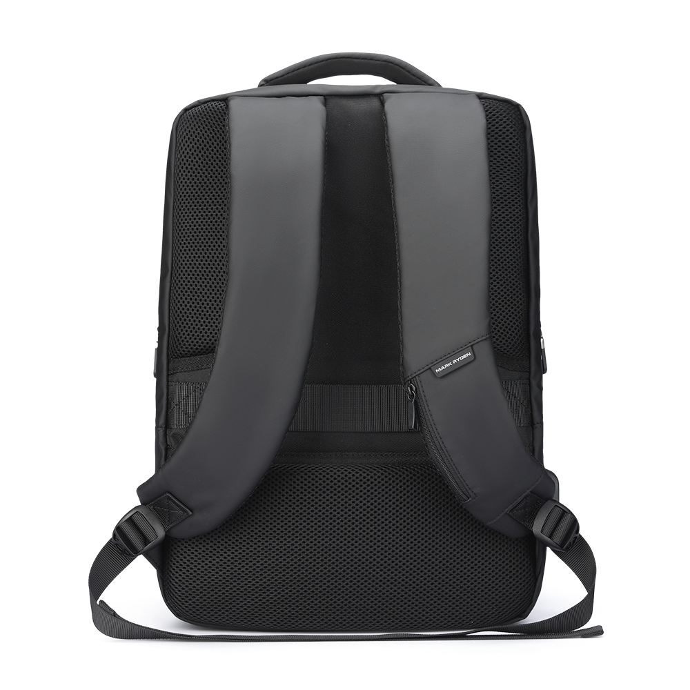 Largy : un compagnon robuste pour la vie et les voyages 