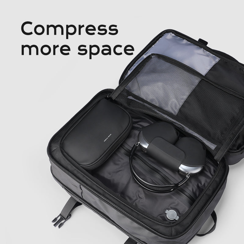 VacSpace: Sealed Compression Bags Create More Space