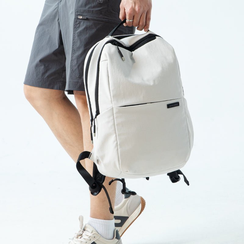 Summer Mist MR1106: Beat the Heat - Cool and Ultra-light Backpack